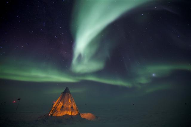 Aurora and Scott Tent during South Pole winter.
