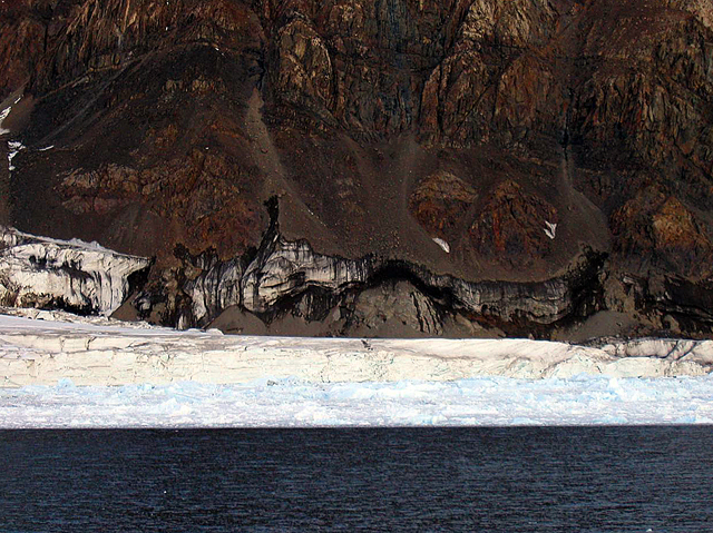 Front of the Larsen Ice Shelf.