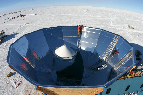 Aerial view of QUaD telescope.