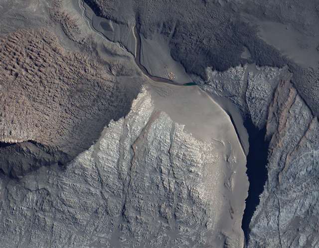 A Quickbird satellite image of a field camp.