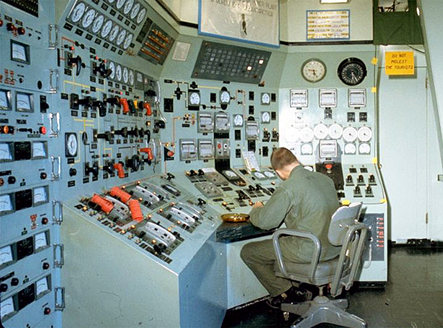Control room at PM-3A.