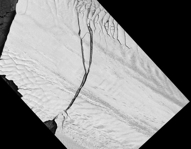 Satellite image of an ice shelf with a crack.