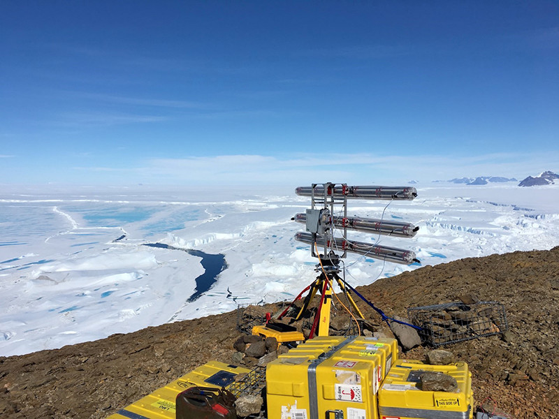 Devices like this radar array helped the research team capture precise measurements on any changes in the Scar Inlet’s ice conditions.