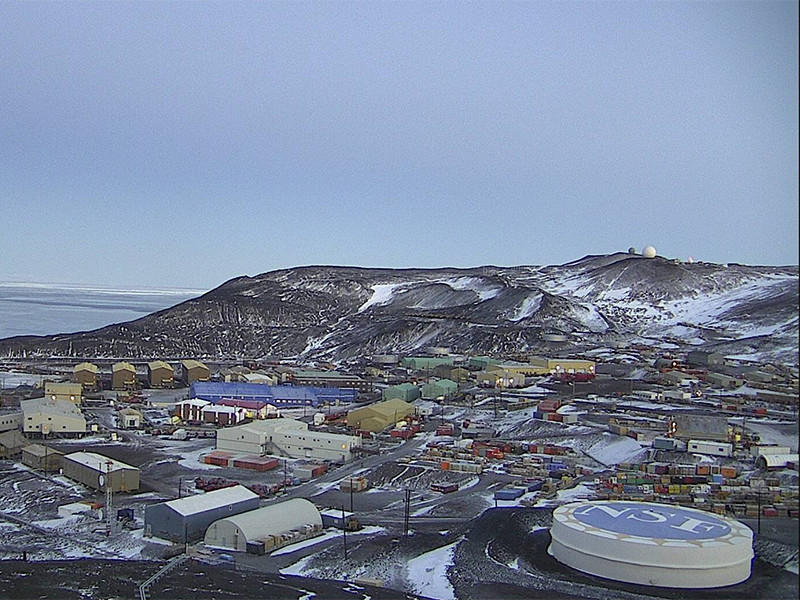 The Observation Hill Camera at McMurdo Station, March 2017